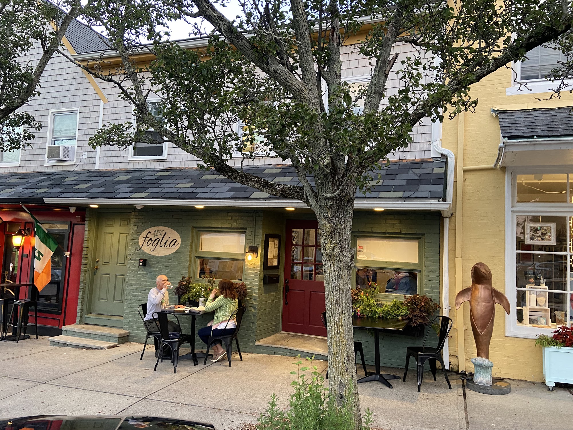 Waterfront Restaurants In Bristol Ri - wir5q9l