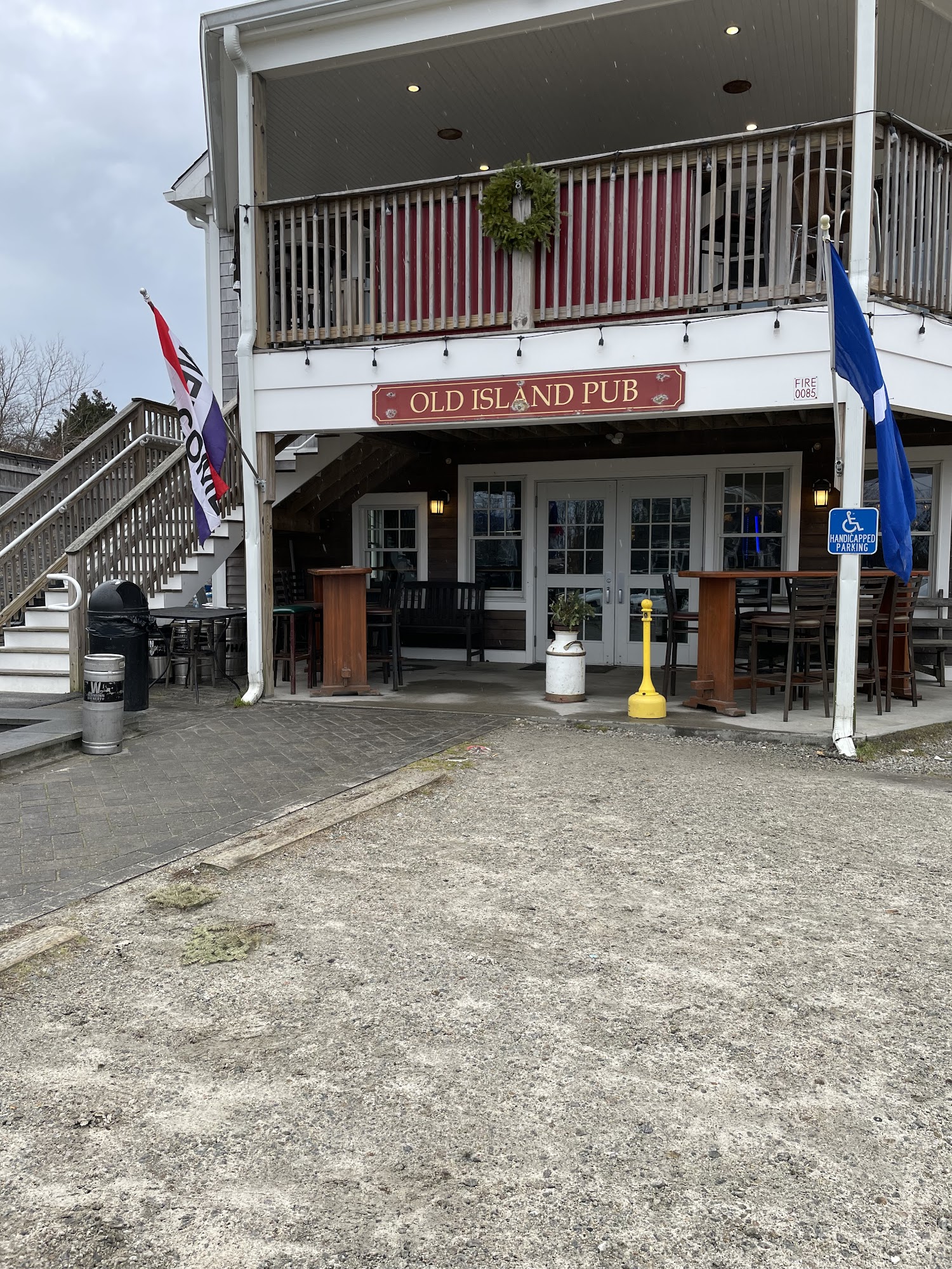 Old Island Pub