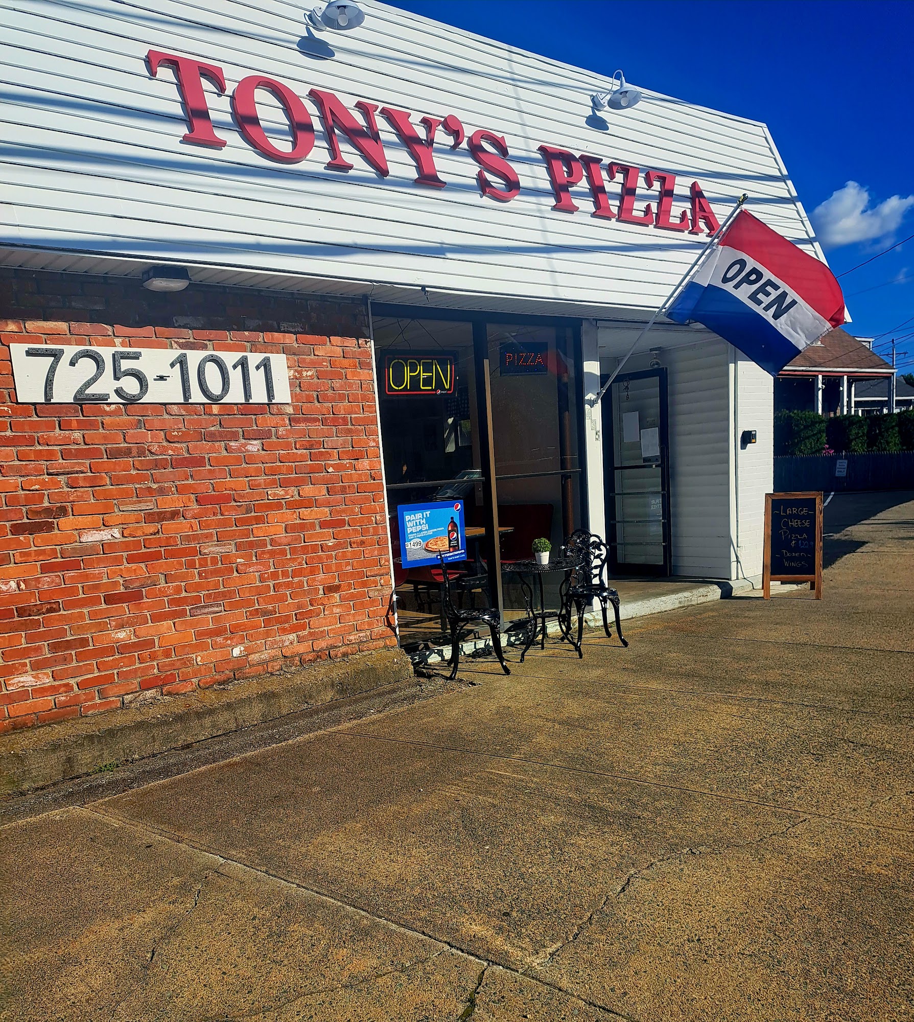 Tony's Pizza Palace Pawtucket