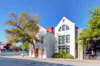 The Charleston Chestnut Mansion