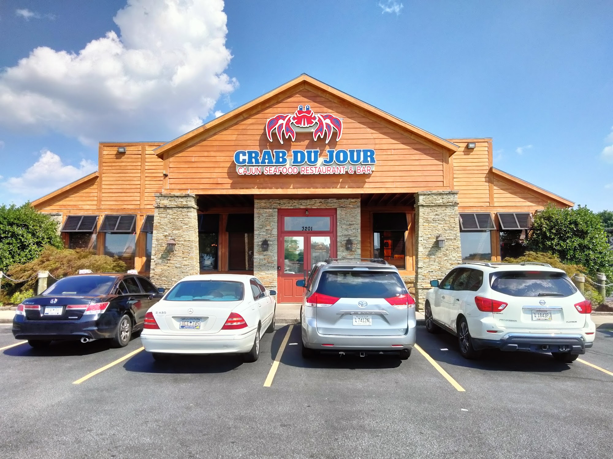 Crab Du Jour Cajun Seafood & Bar - Cherrydale