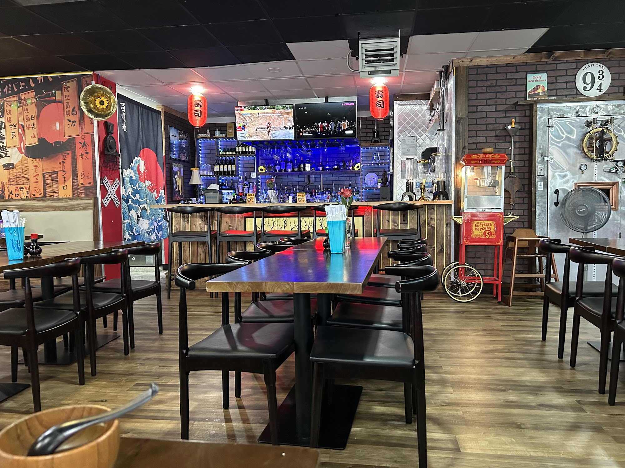 Nakama Sushi Bar & Grill