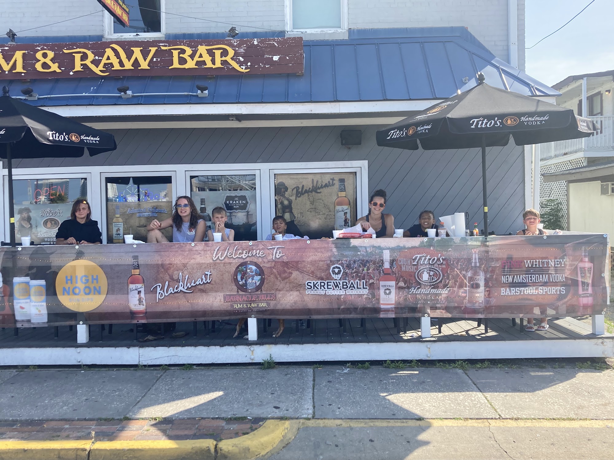 Barnacle Bill's Rum & Raw Bar