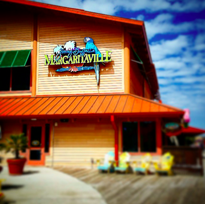 Restaurants Near Ripley s Aquarium Of Myrtle Beach Myrtle Beach SC healthy-full-american-breakfast-with-eggs-bacon-pancakes-and-latkes