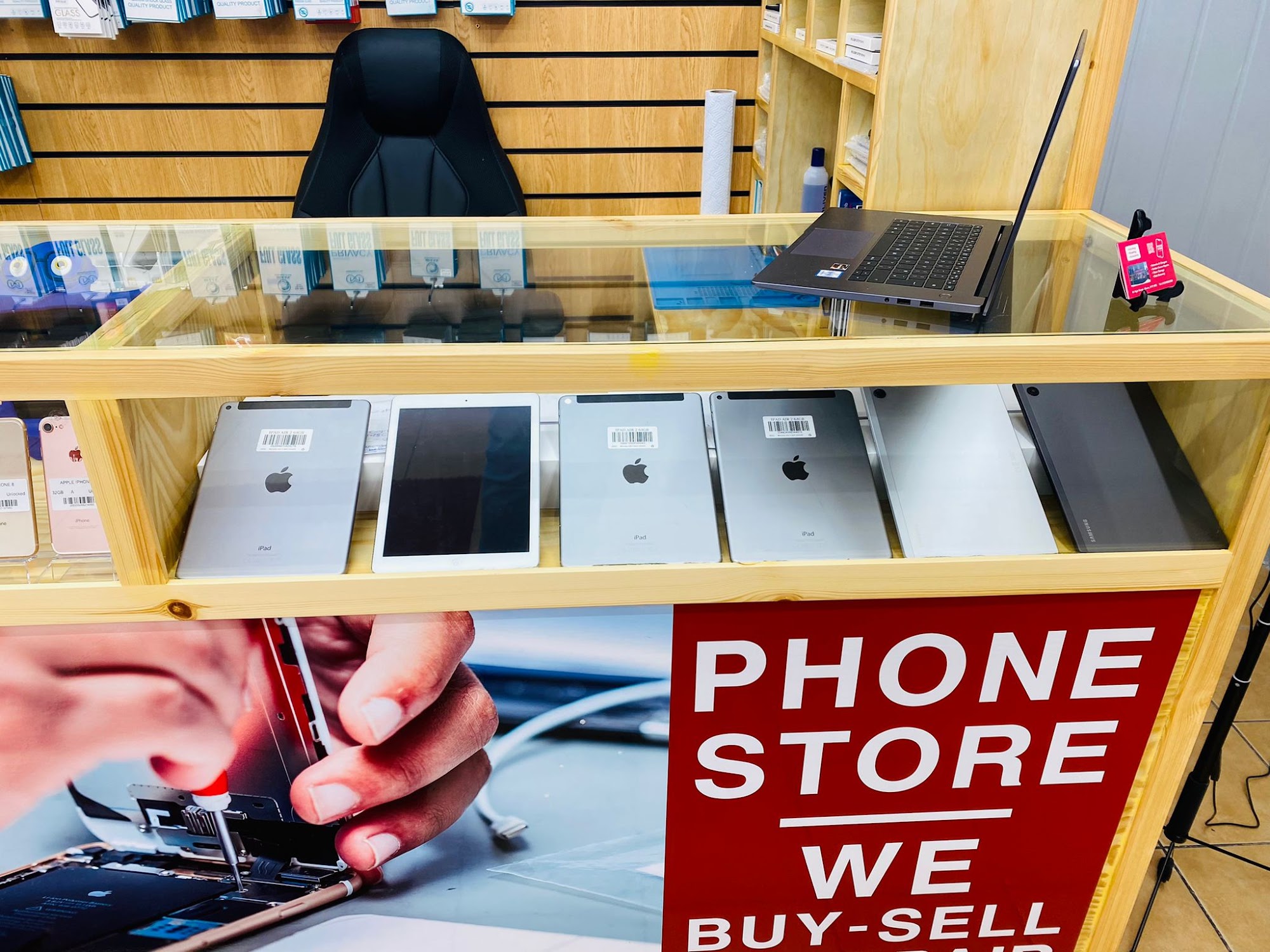Phone Store Alness