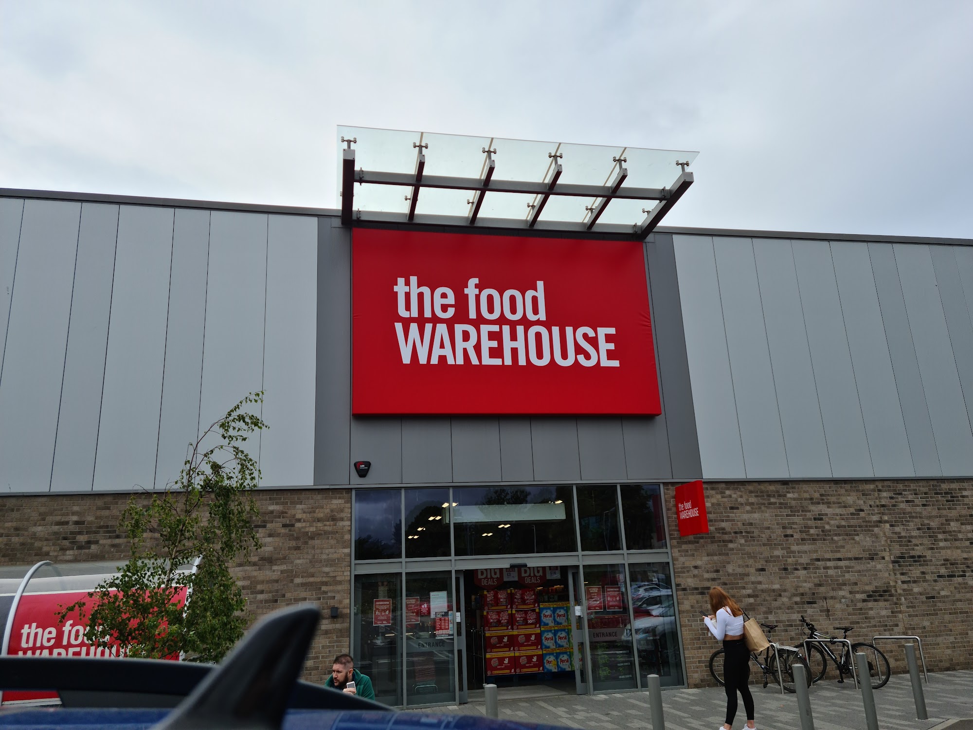 The Food Warehouse by Iceland
