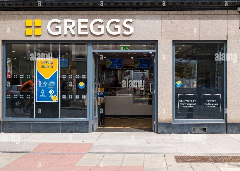 Greggs 29 Market St, Haddington