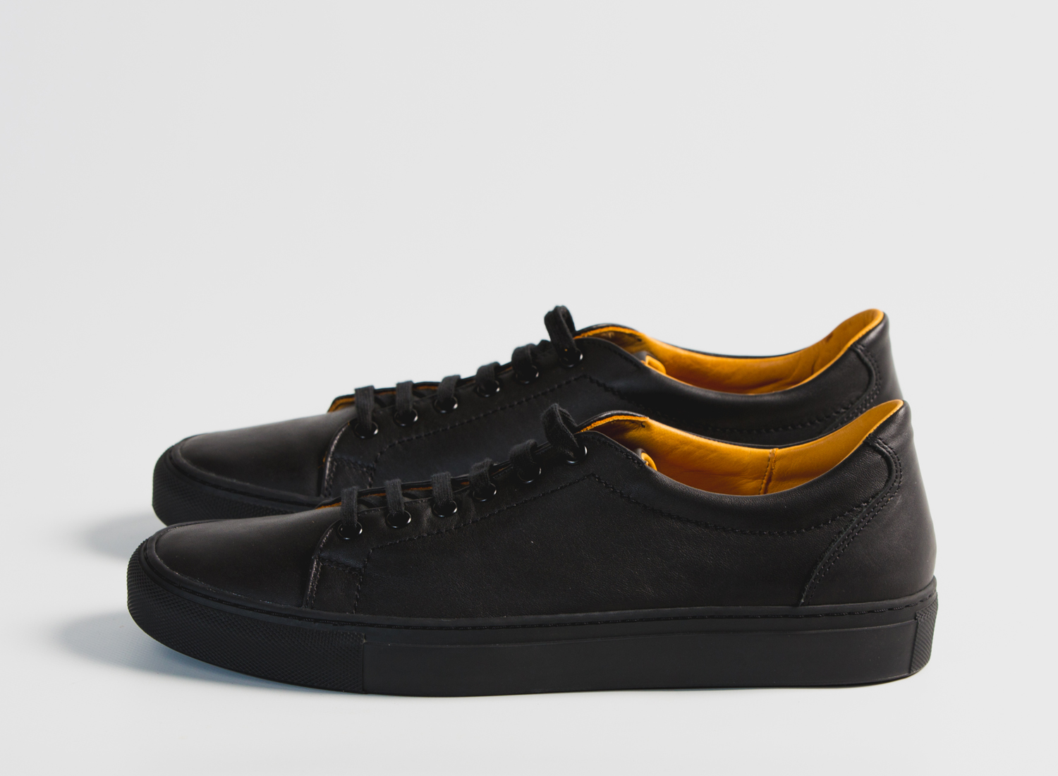 MADE IN GREY BRITAIN/JAGGY NETTLE