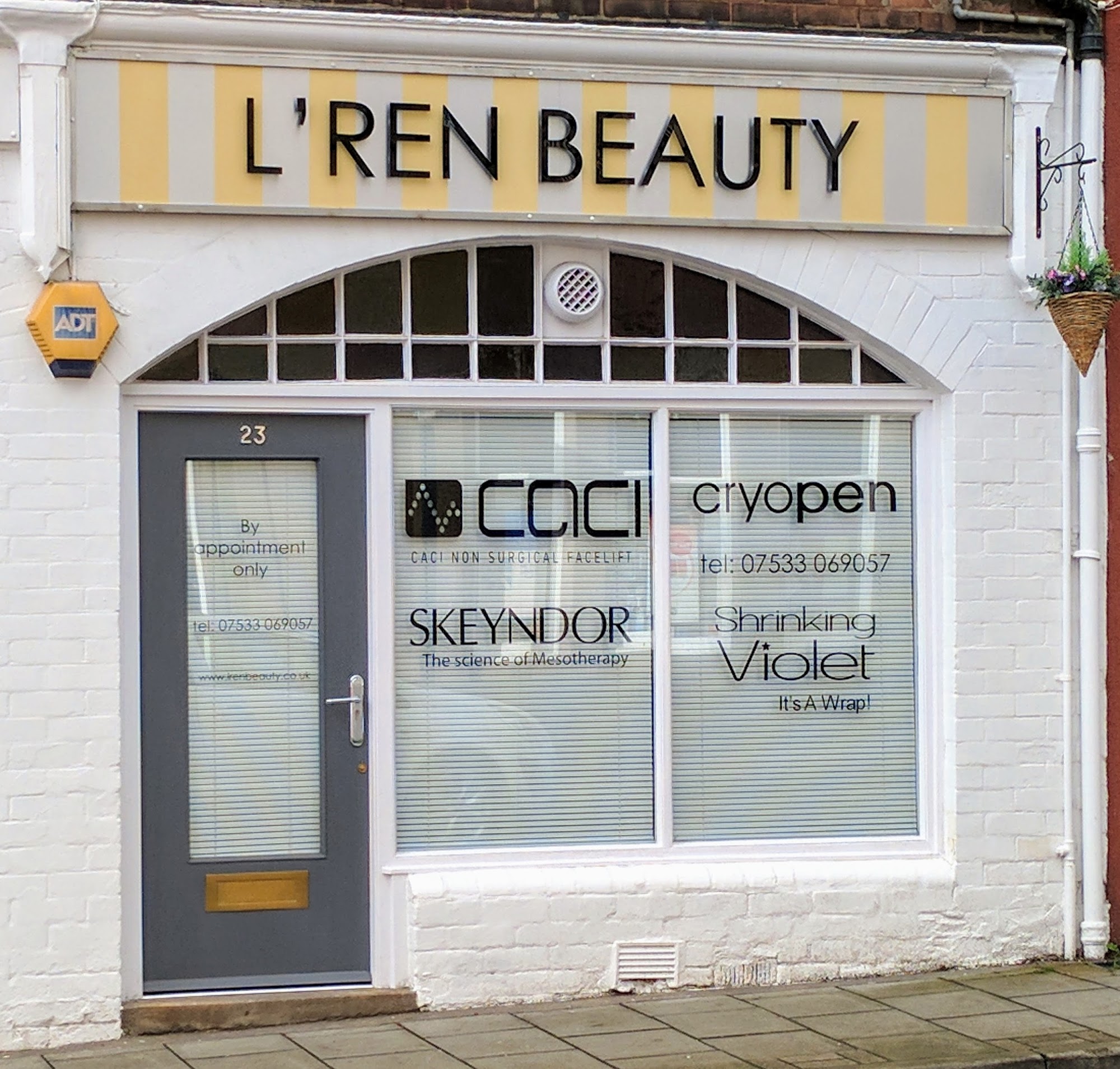L' Ren Beauty