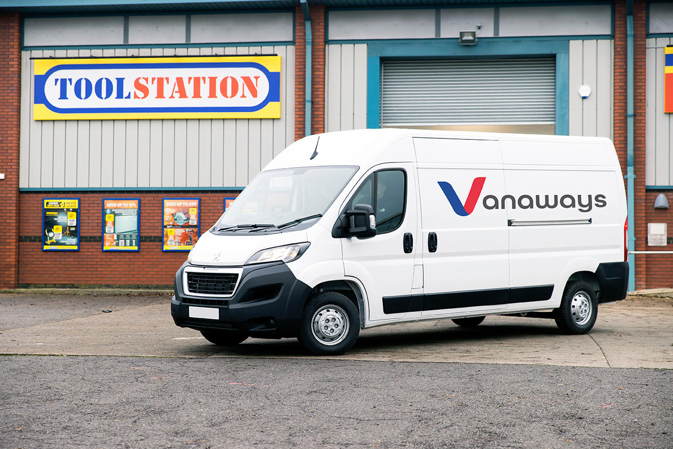 Toolstation Livingston