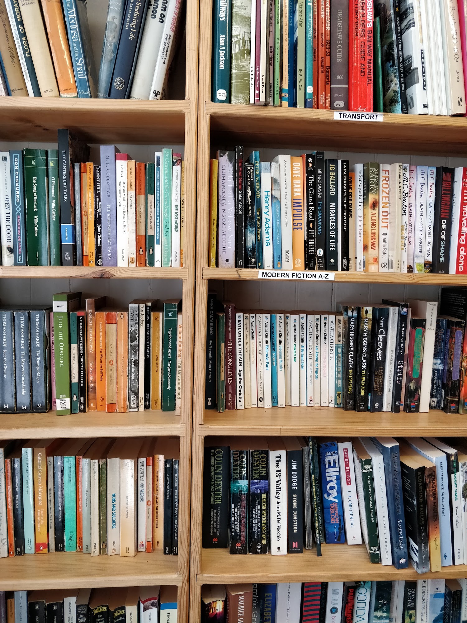 Bouquiniste Books