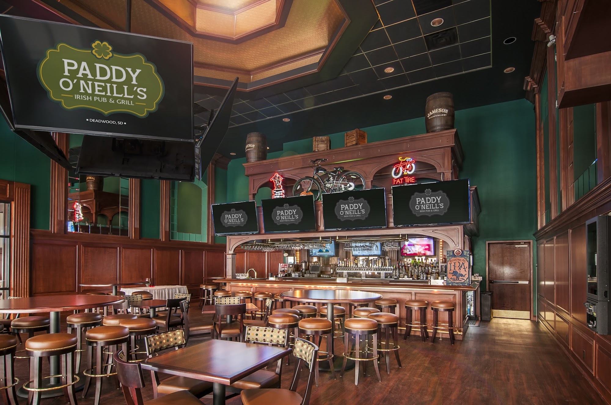 Paddy O'Neill's Irish Pub & Grill