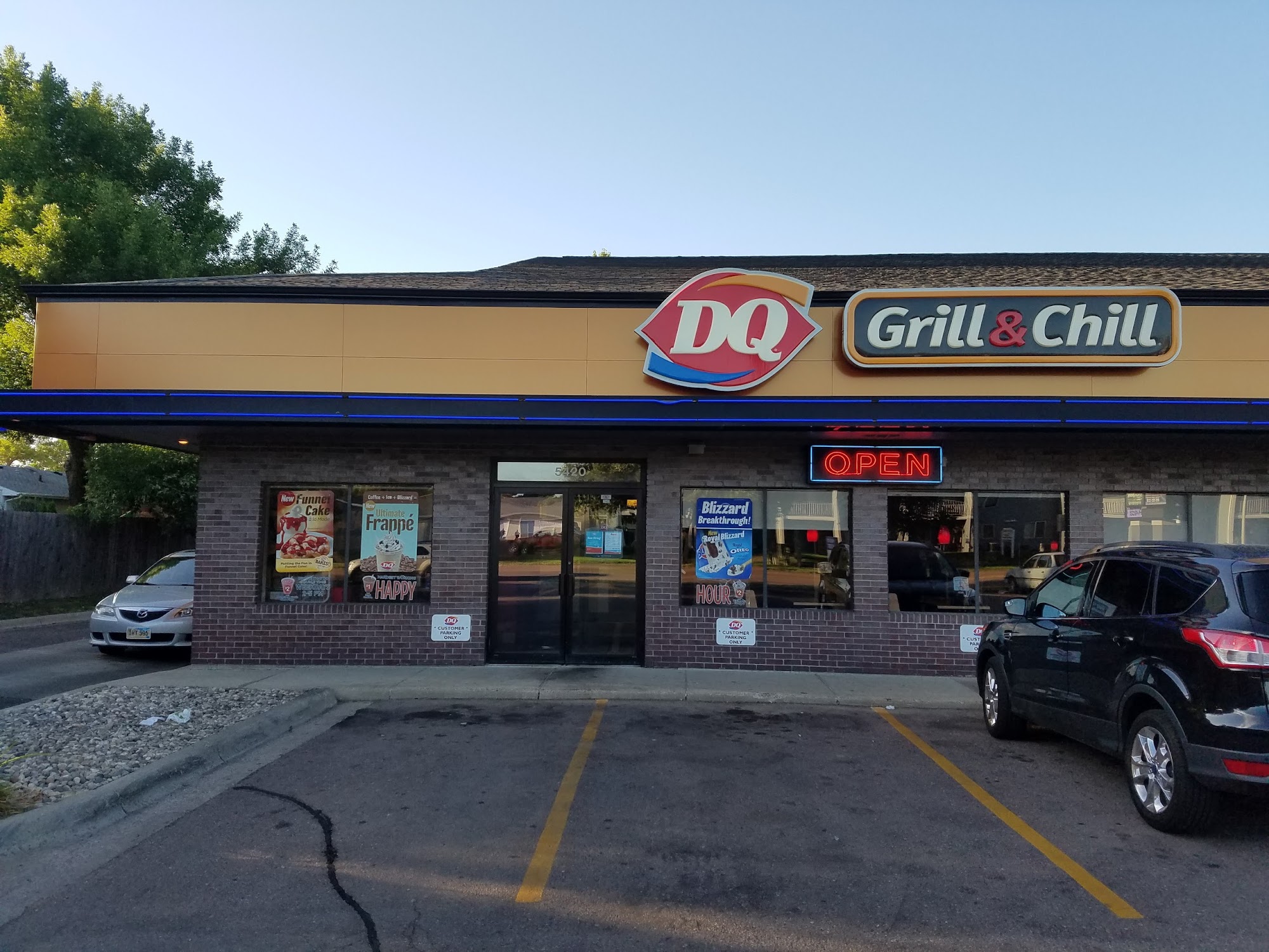 Dairy Queen Grill & Chill