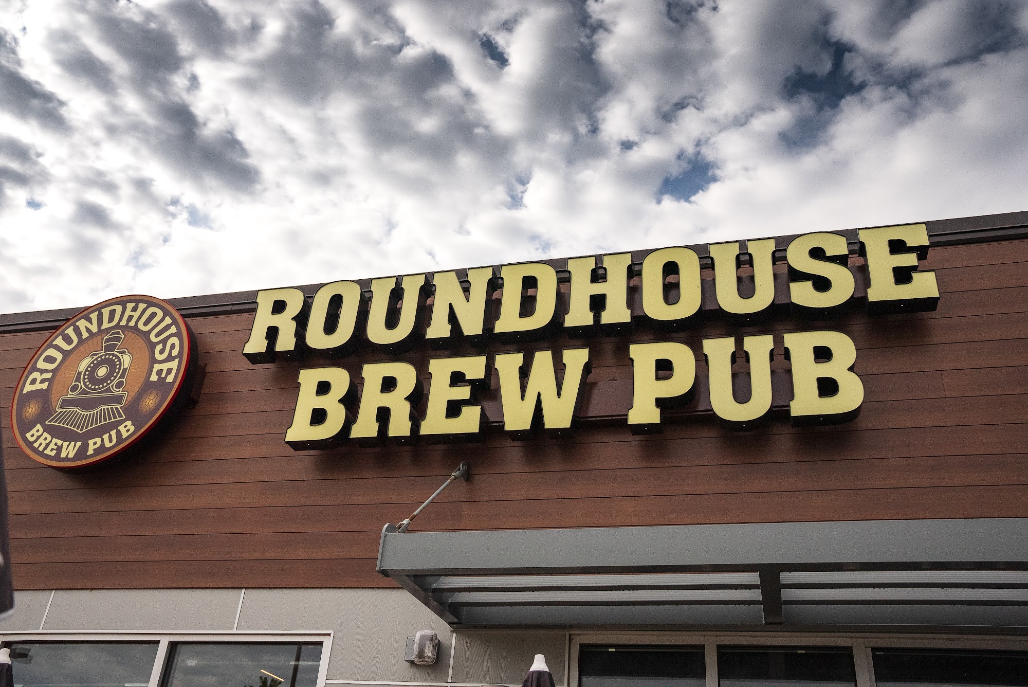 Roundhouse Brew Pub