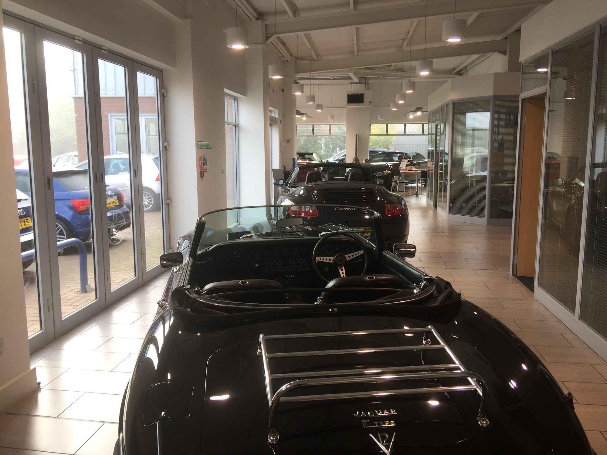 Nova Cars