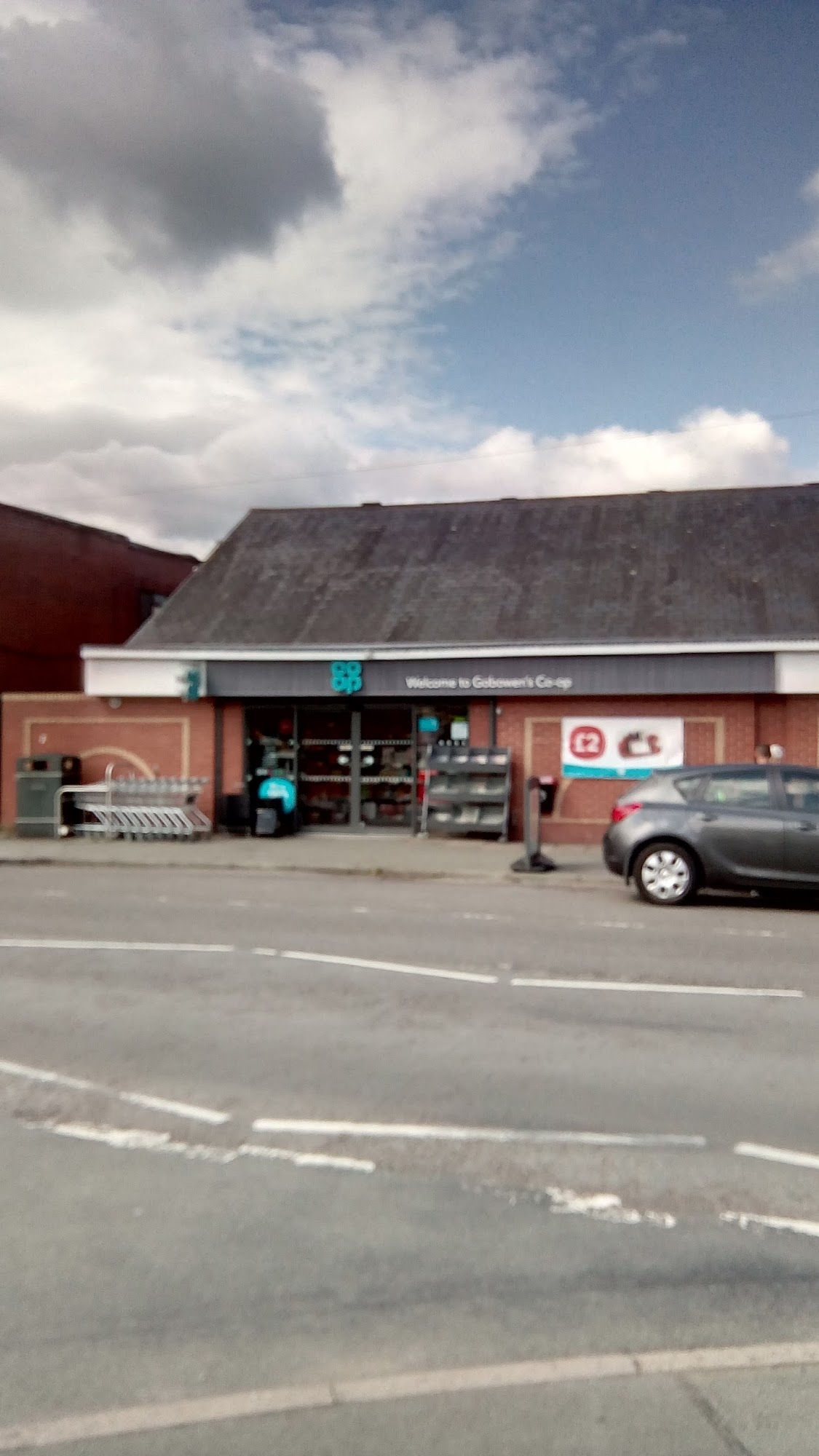 Co-op Food - Gobowen Oswestry
