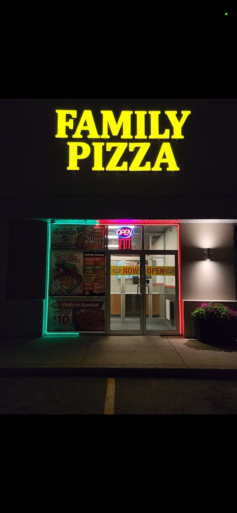 Family Pizza - Regina