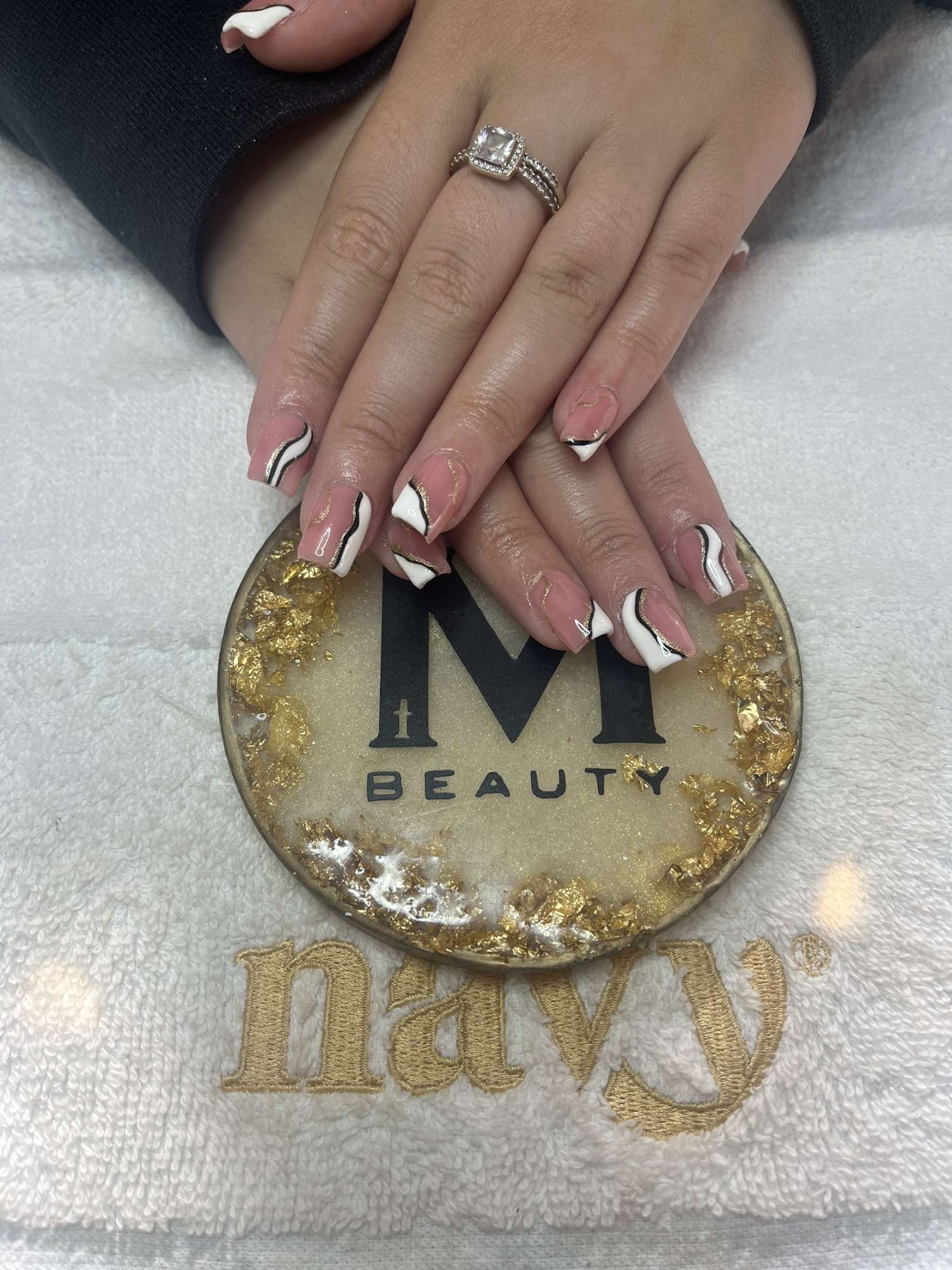 M Beauty Street
