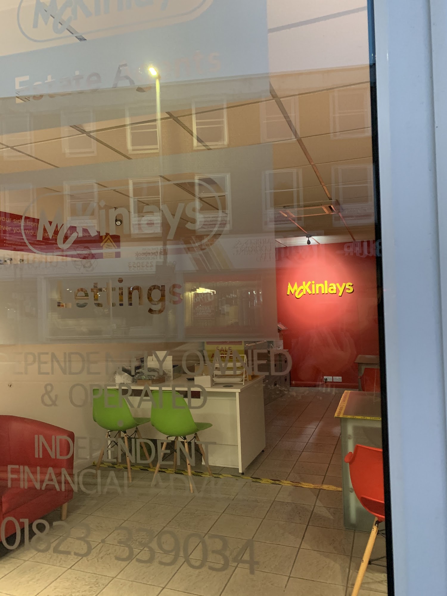 McKinlays (Taunton)