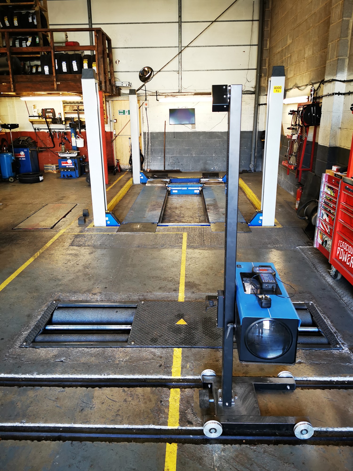 Vehicle Life Support Wells