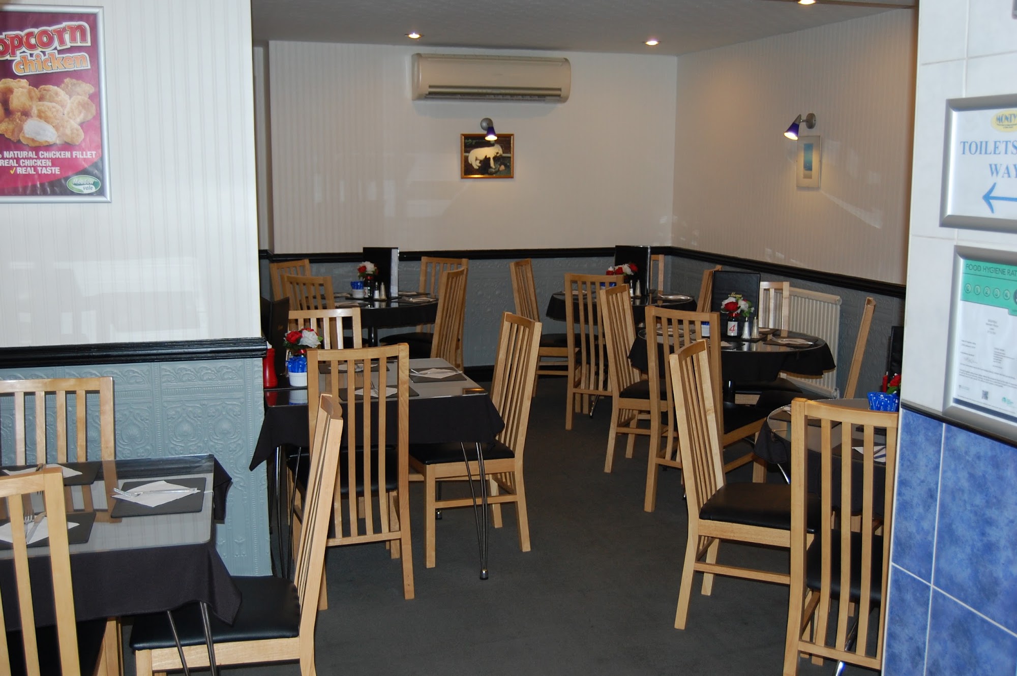 Monty's 24 Market Pl, Leek