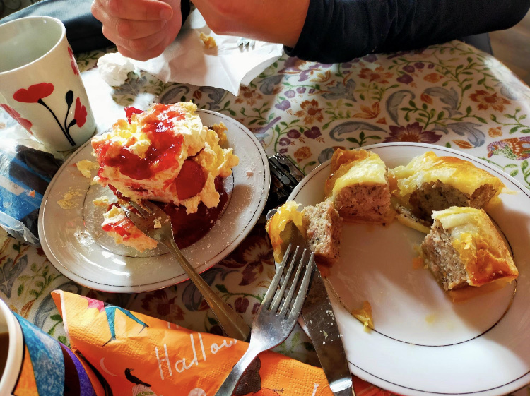 Sally-Anne’s Tea rooms Springfield, Hall Ln, Blundeston, Lowestoft
