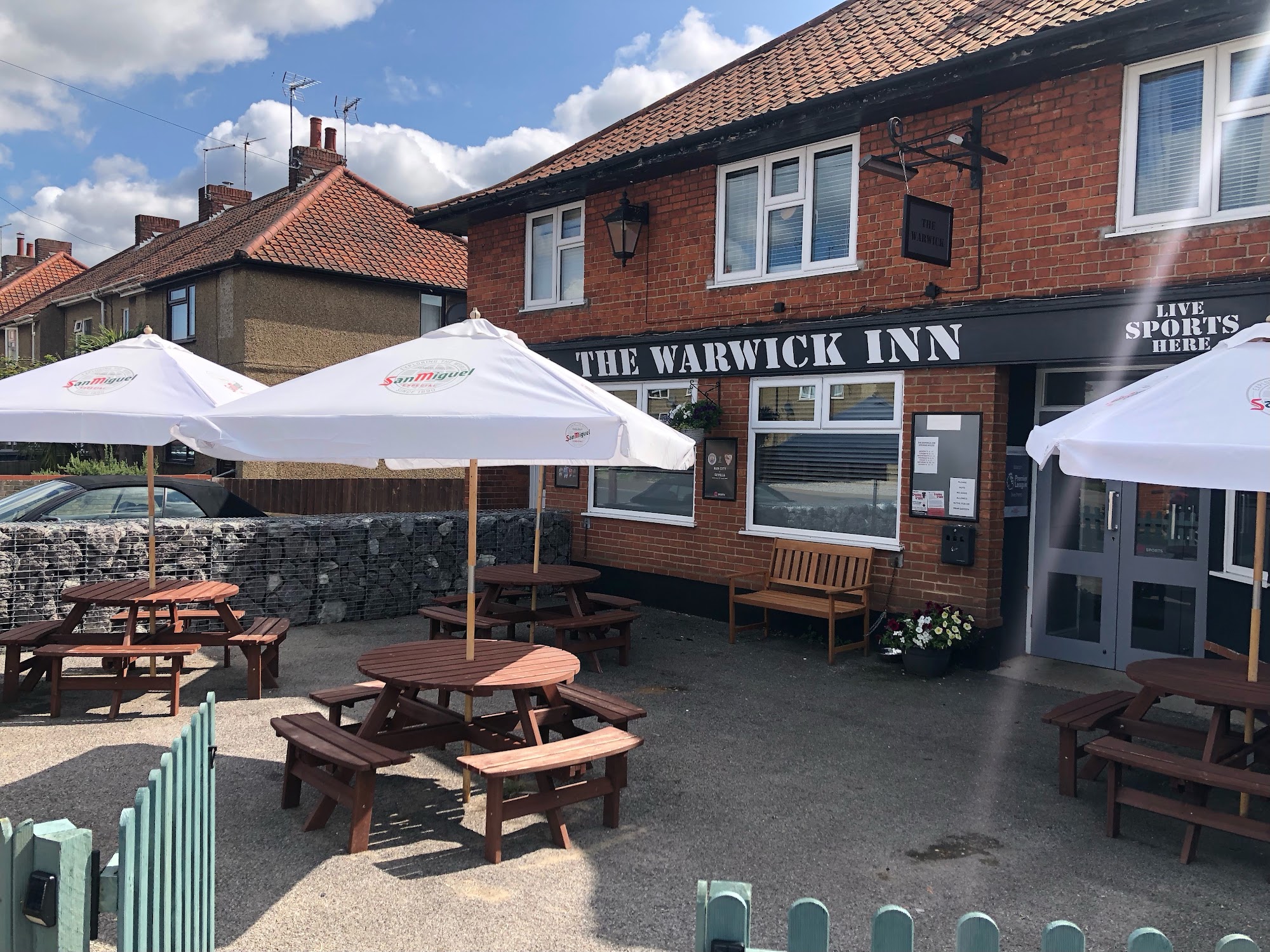 The Warwick Public House 46 Warwick Ave, Woodbridge