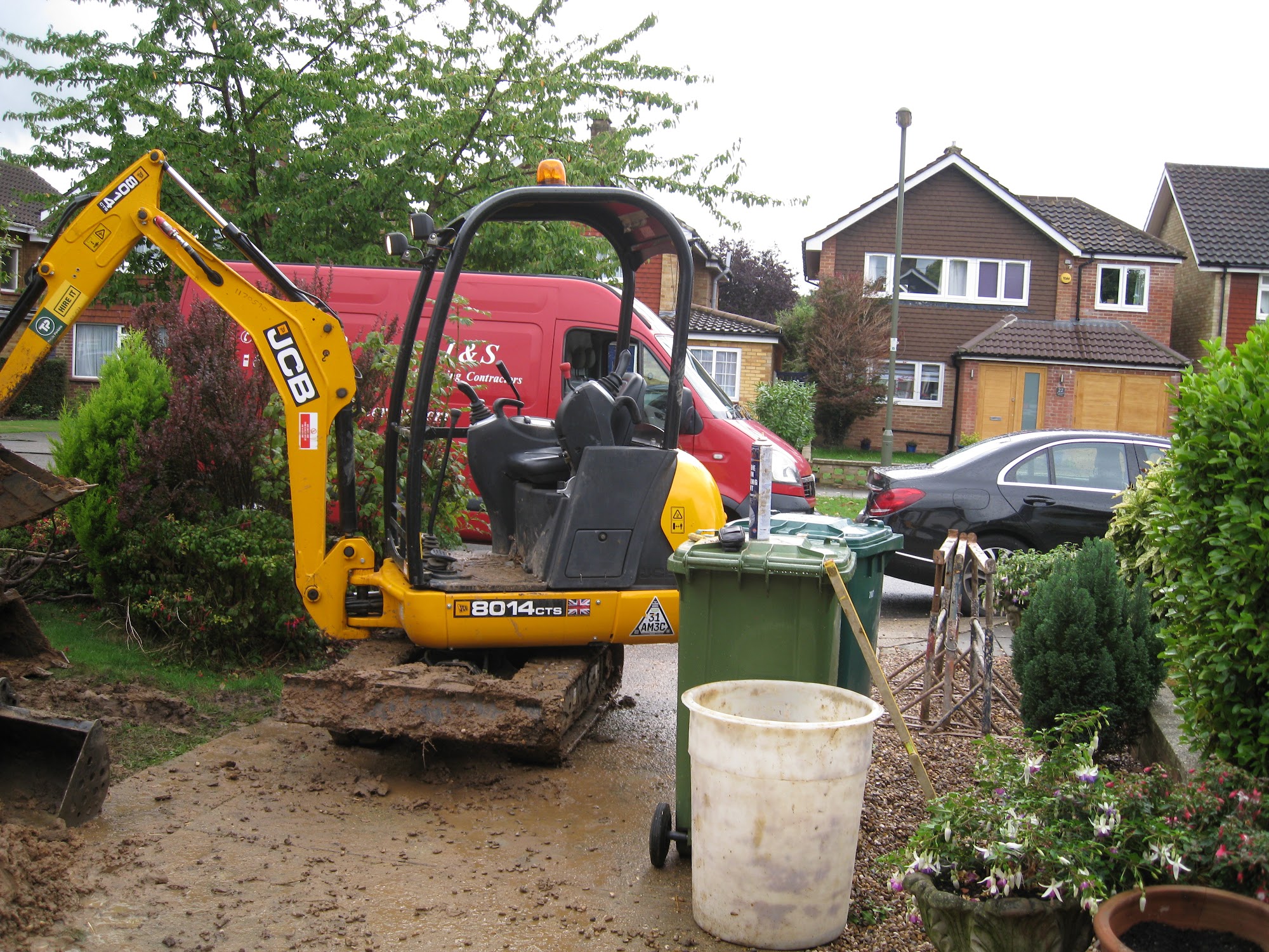 J@S PLASTERING CONTRACTORS Sunbury-on-Thames