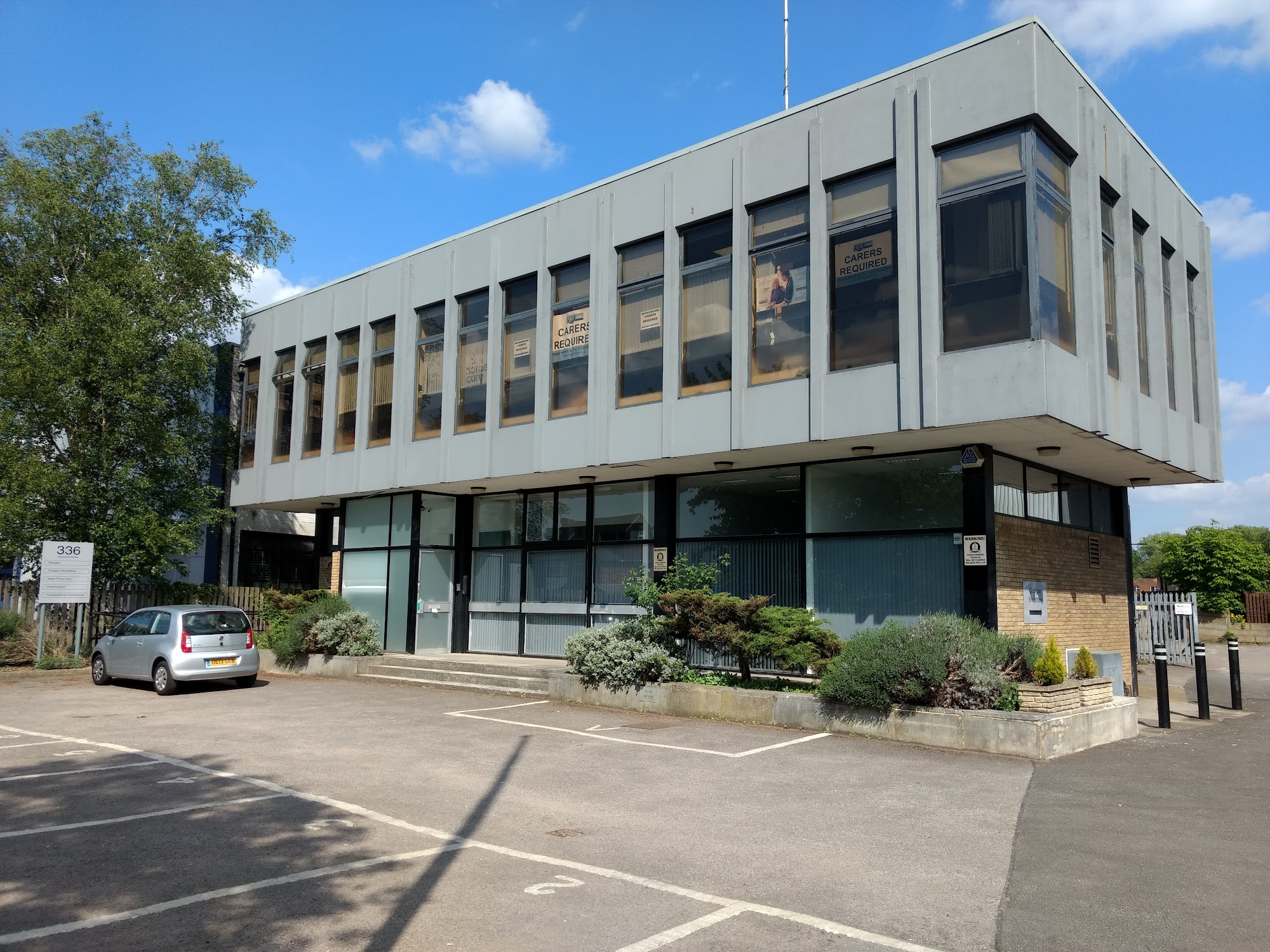 travelharbour Walton-on-Thames