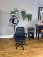 Mood Swings Salon and Spa