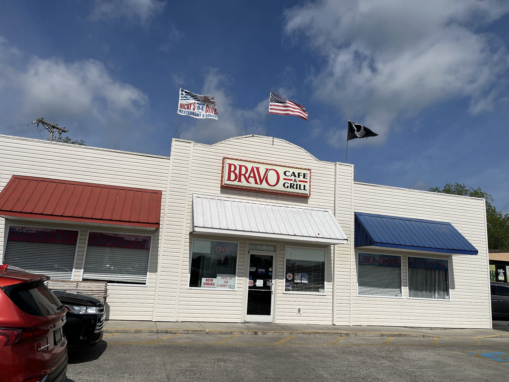 Bravo's Cafe & Grill