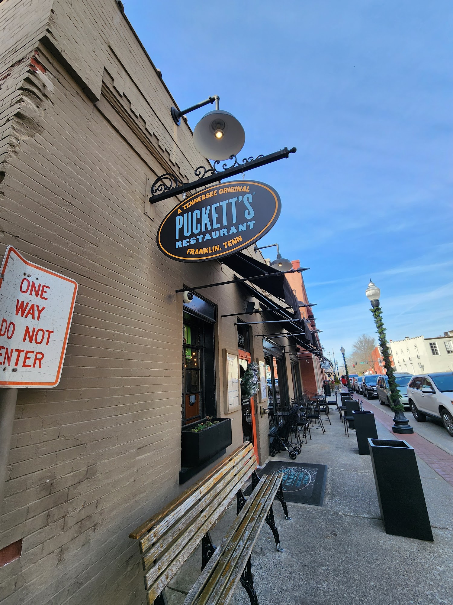 Puckett's Restaurant - Downtown Franklin