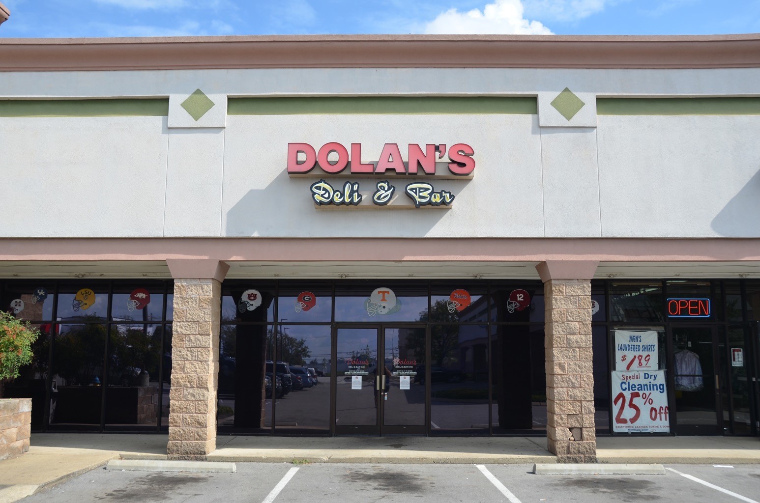 Dolan's Bar & Grill