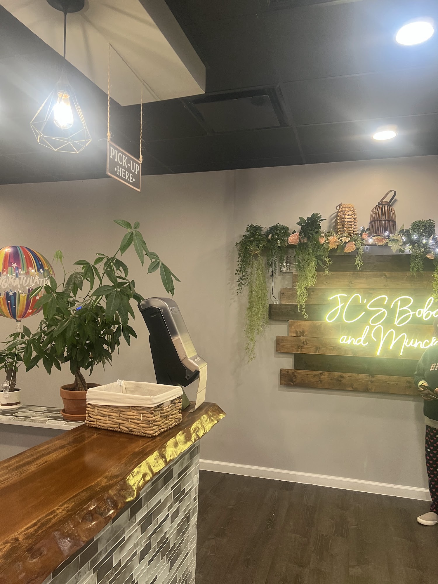 JC's Boba Tea And Munchies