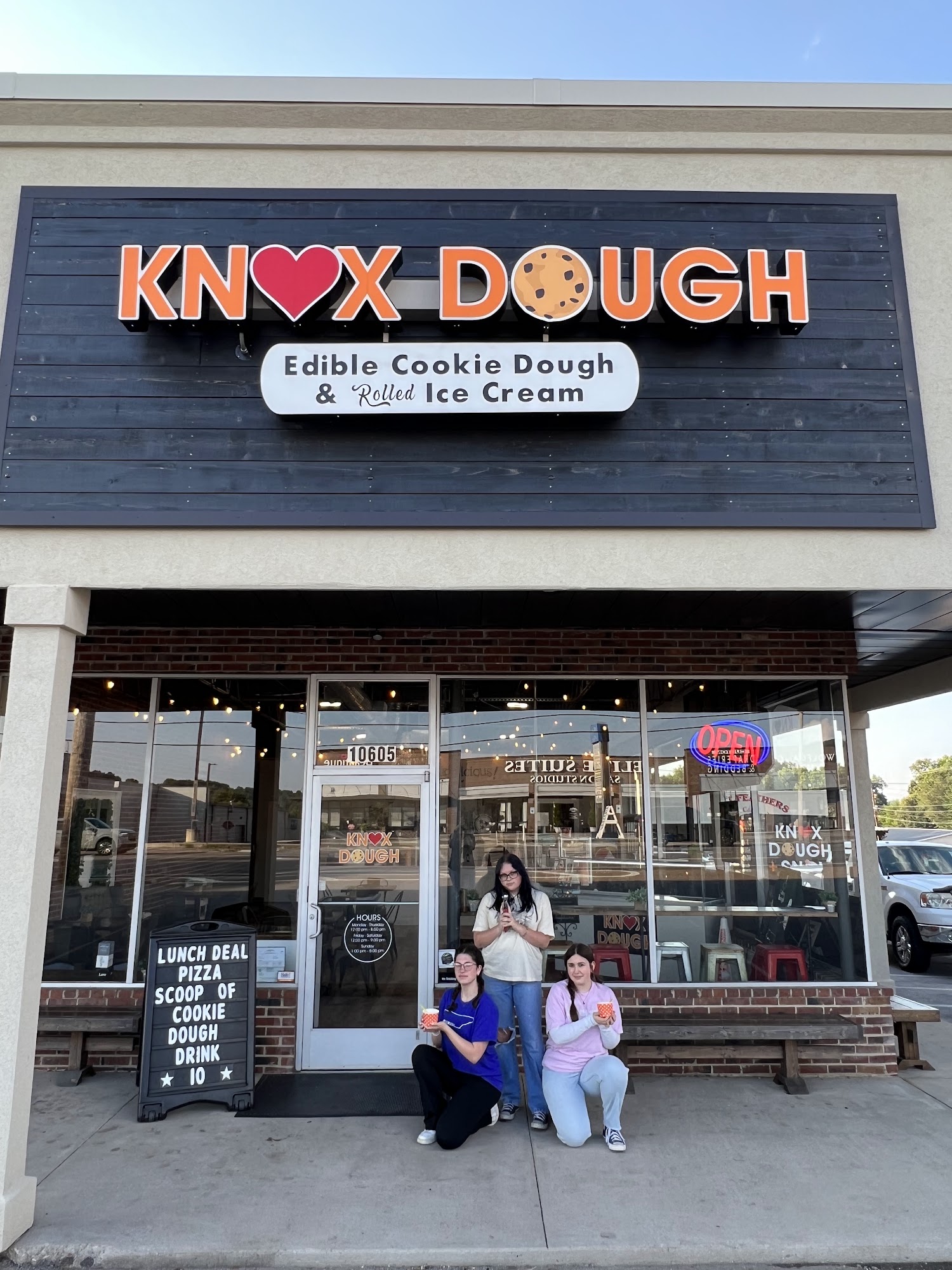 KNOX DOUGH