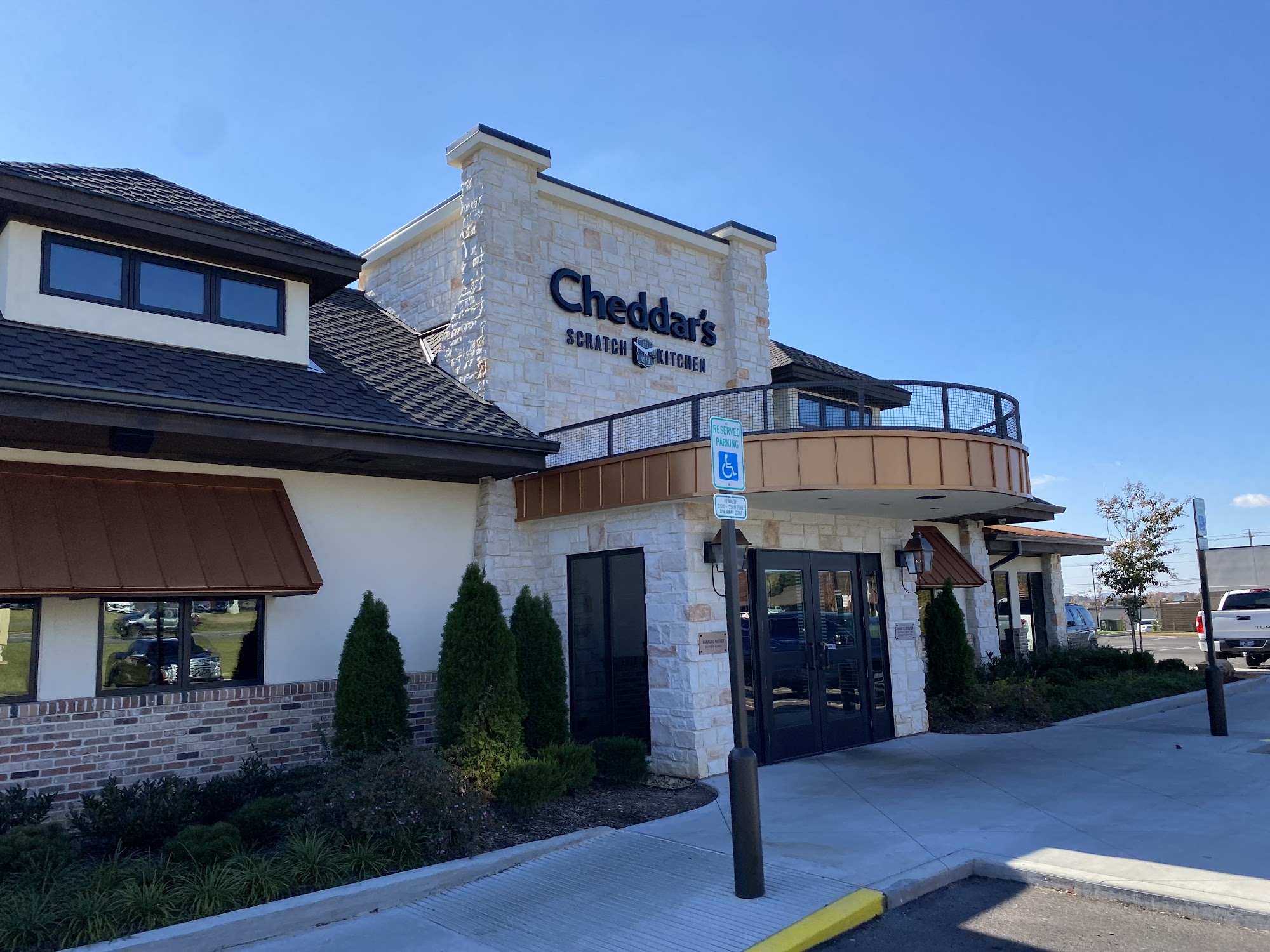 Cheddar's Scratch Kitchen