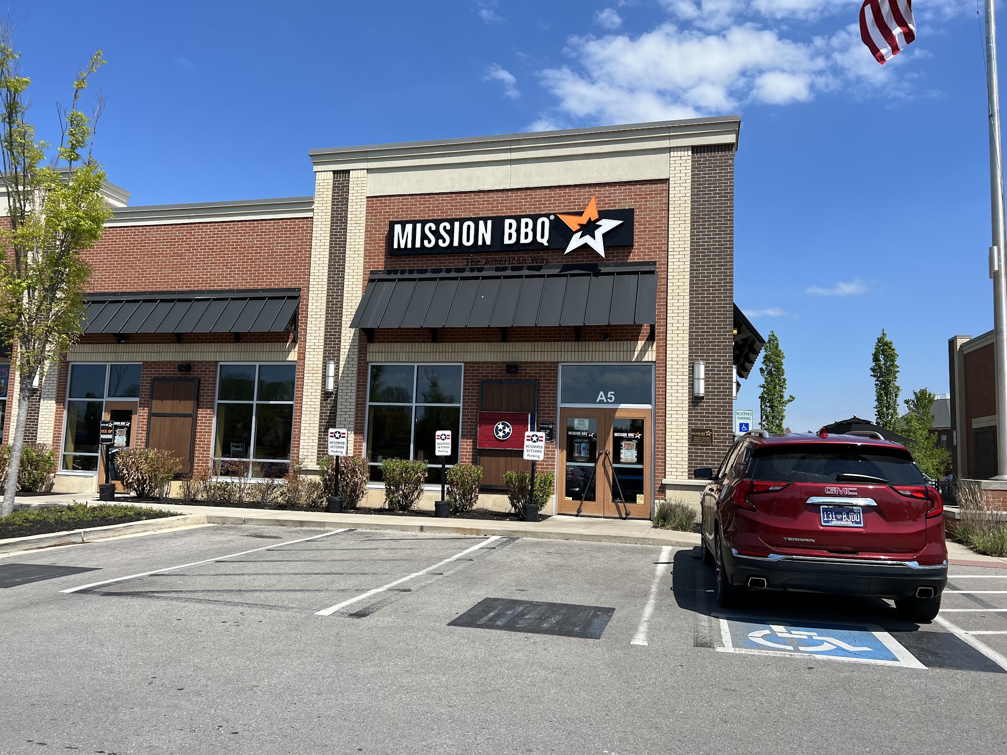 MISSION BBQ