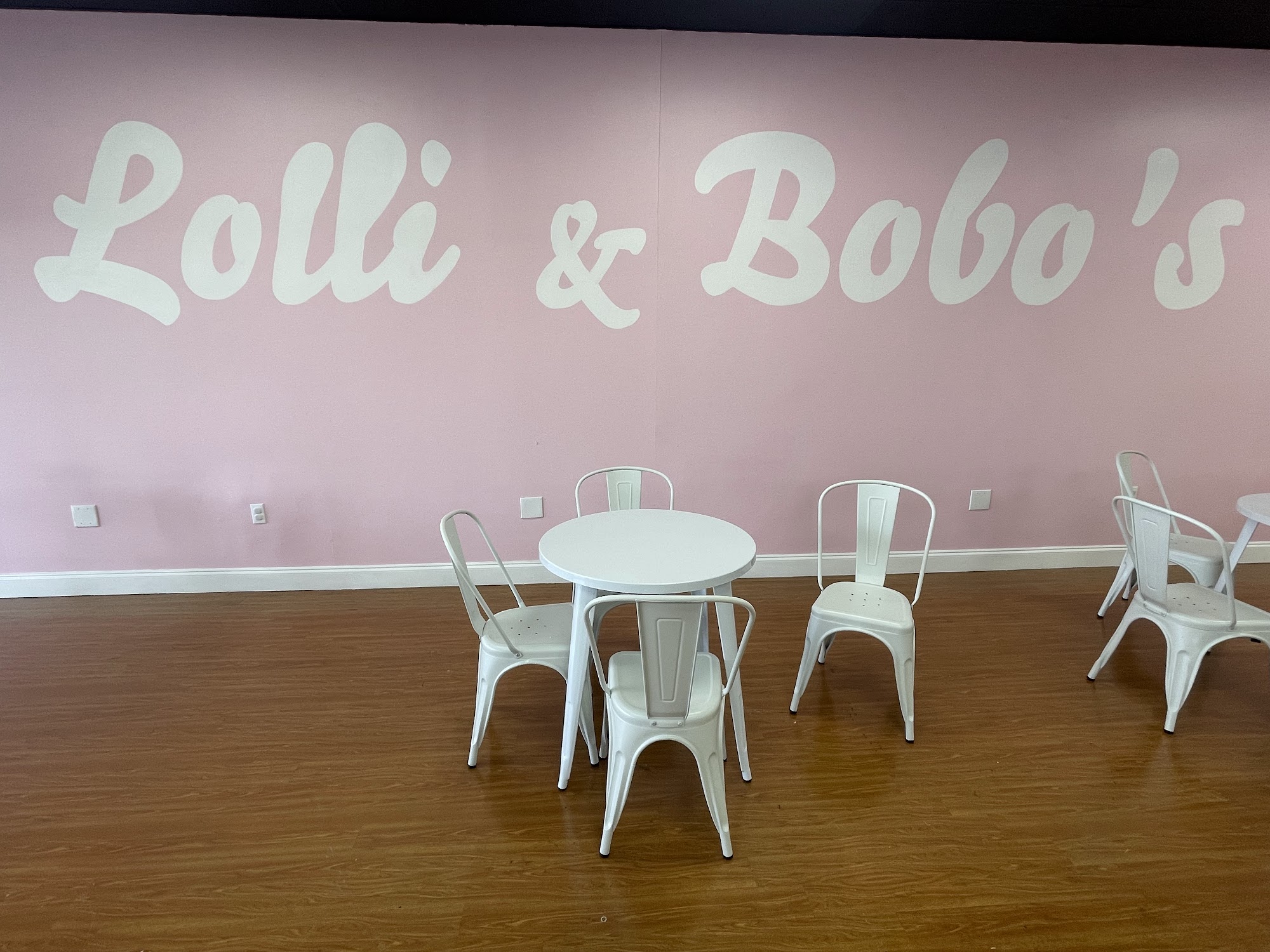 Lolli and Bobo's Ice Cream Shoppe