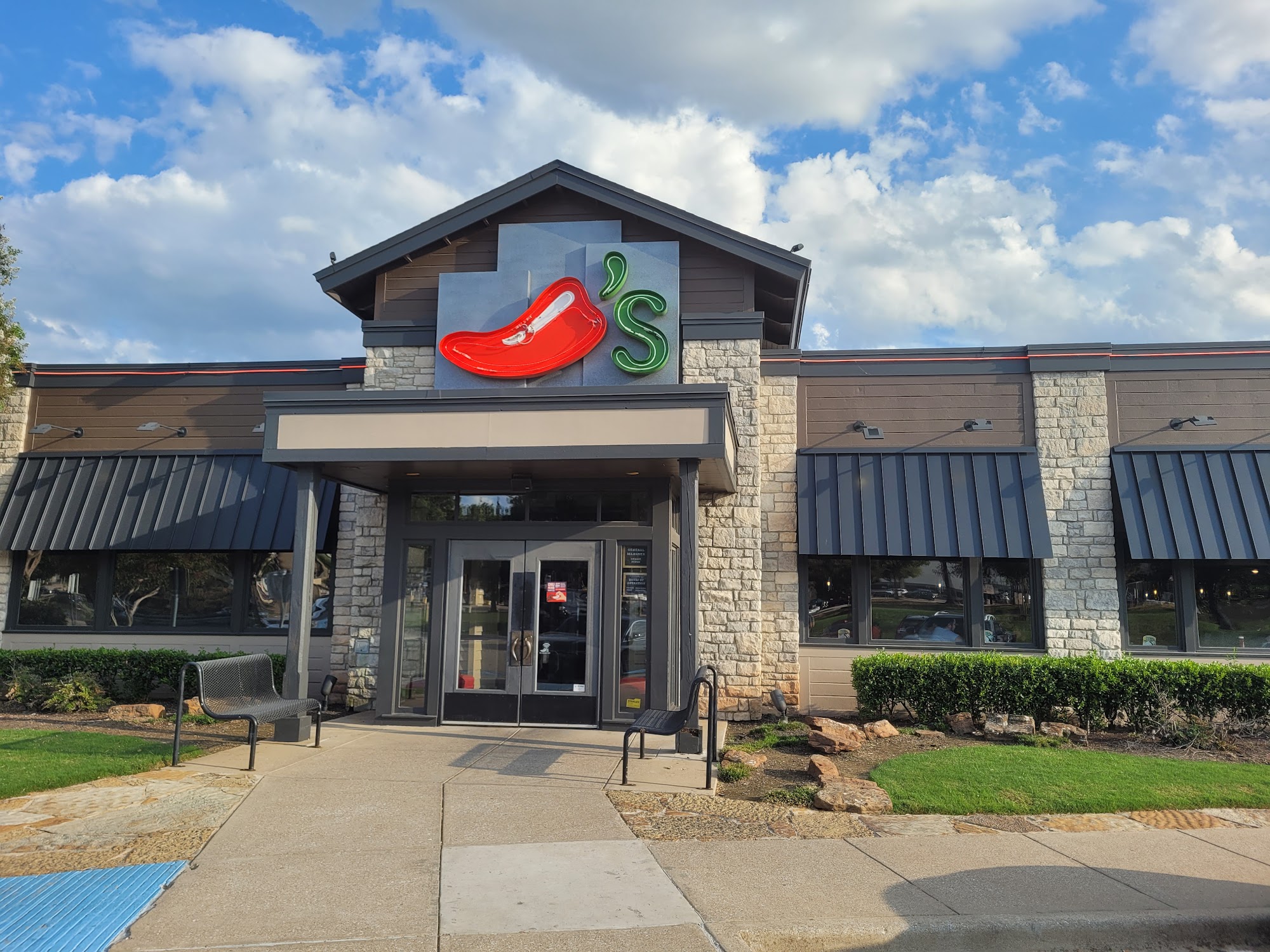 Chili's Grill & Bar