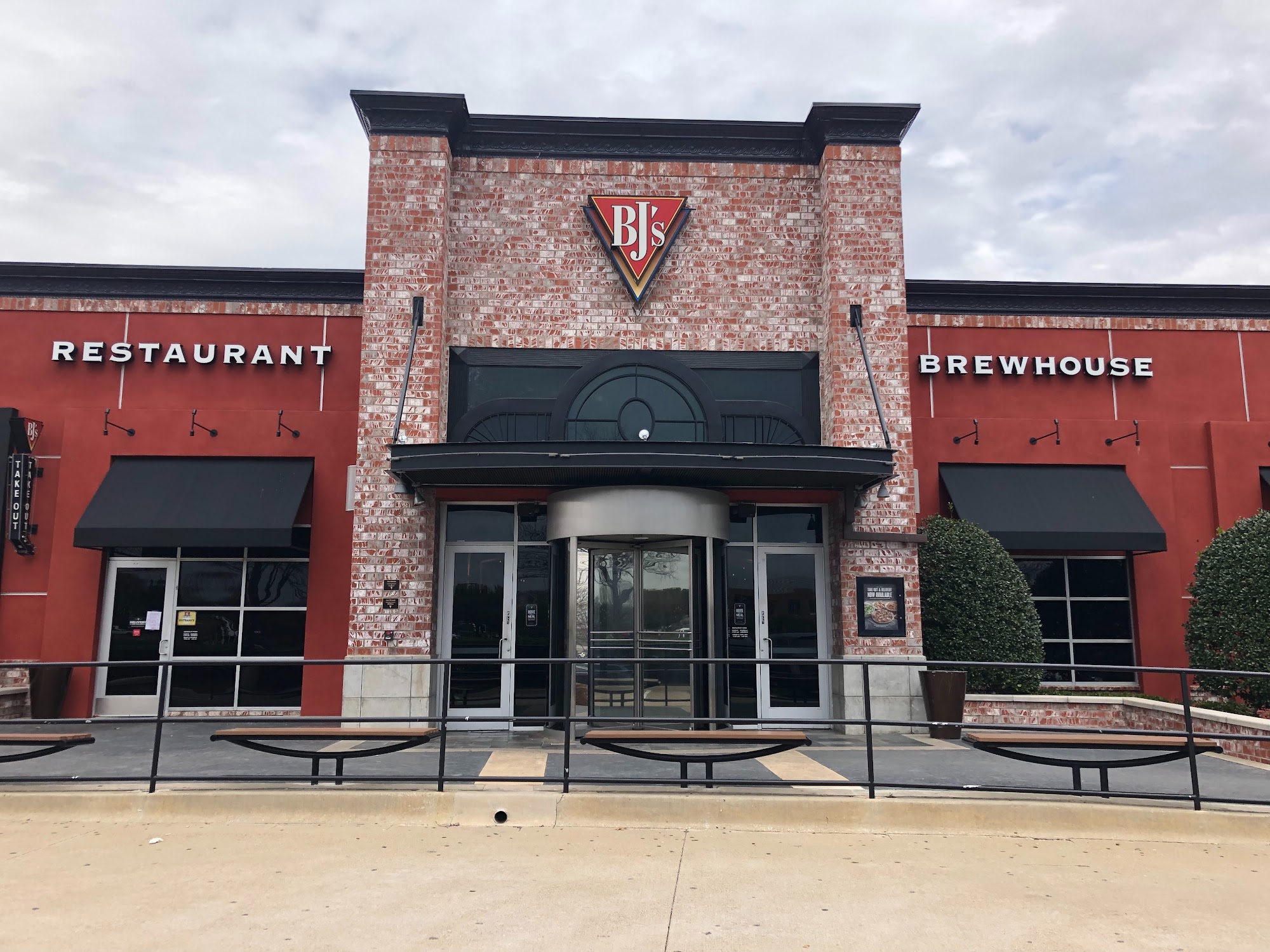 BJ's Restaurant & Brewhouse