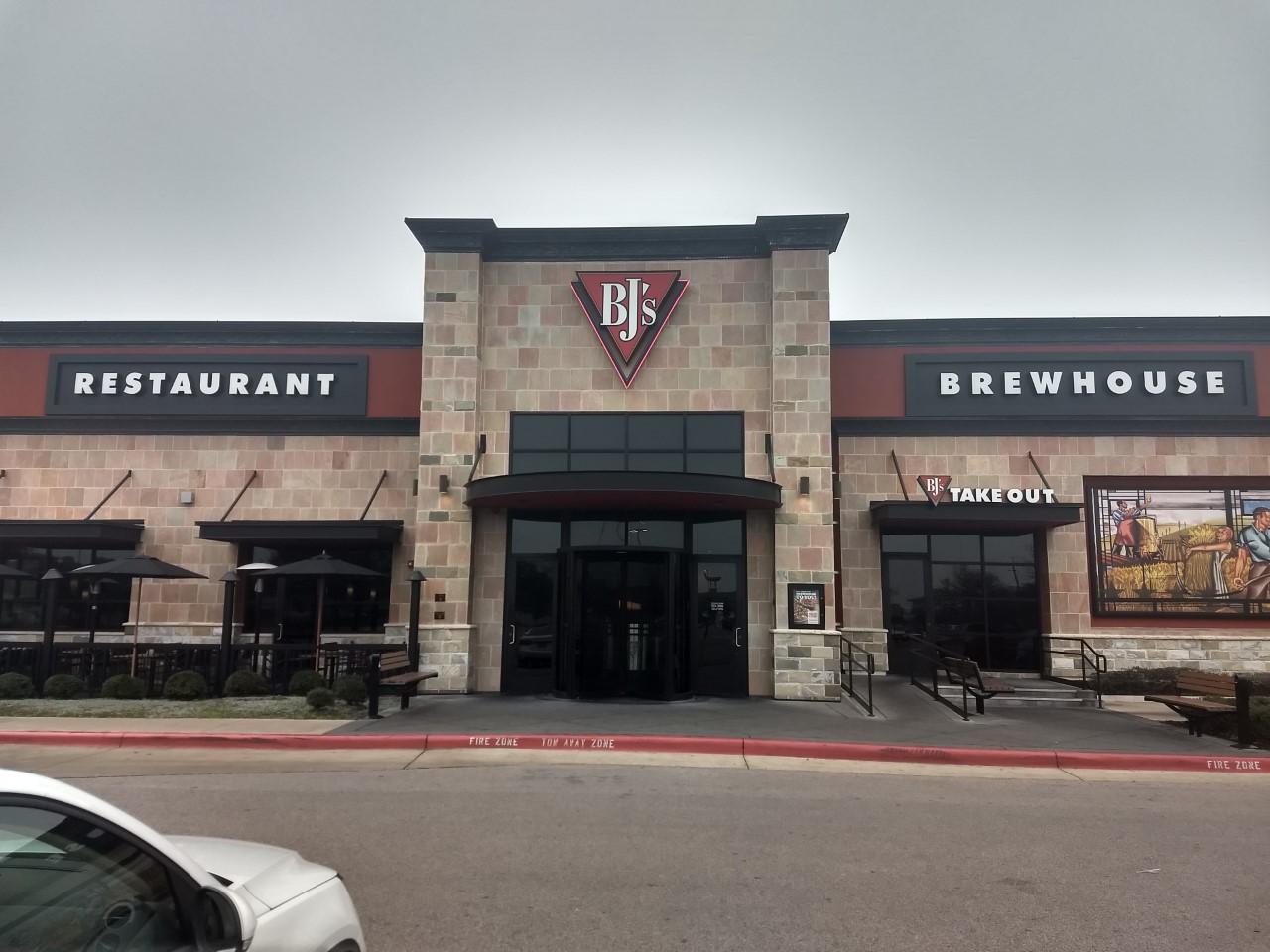 BJ's Restaurant & Brewhouse