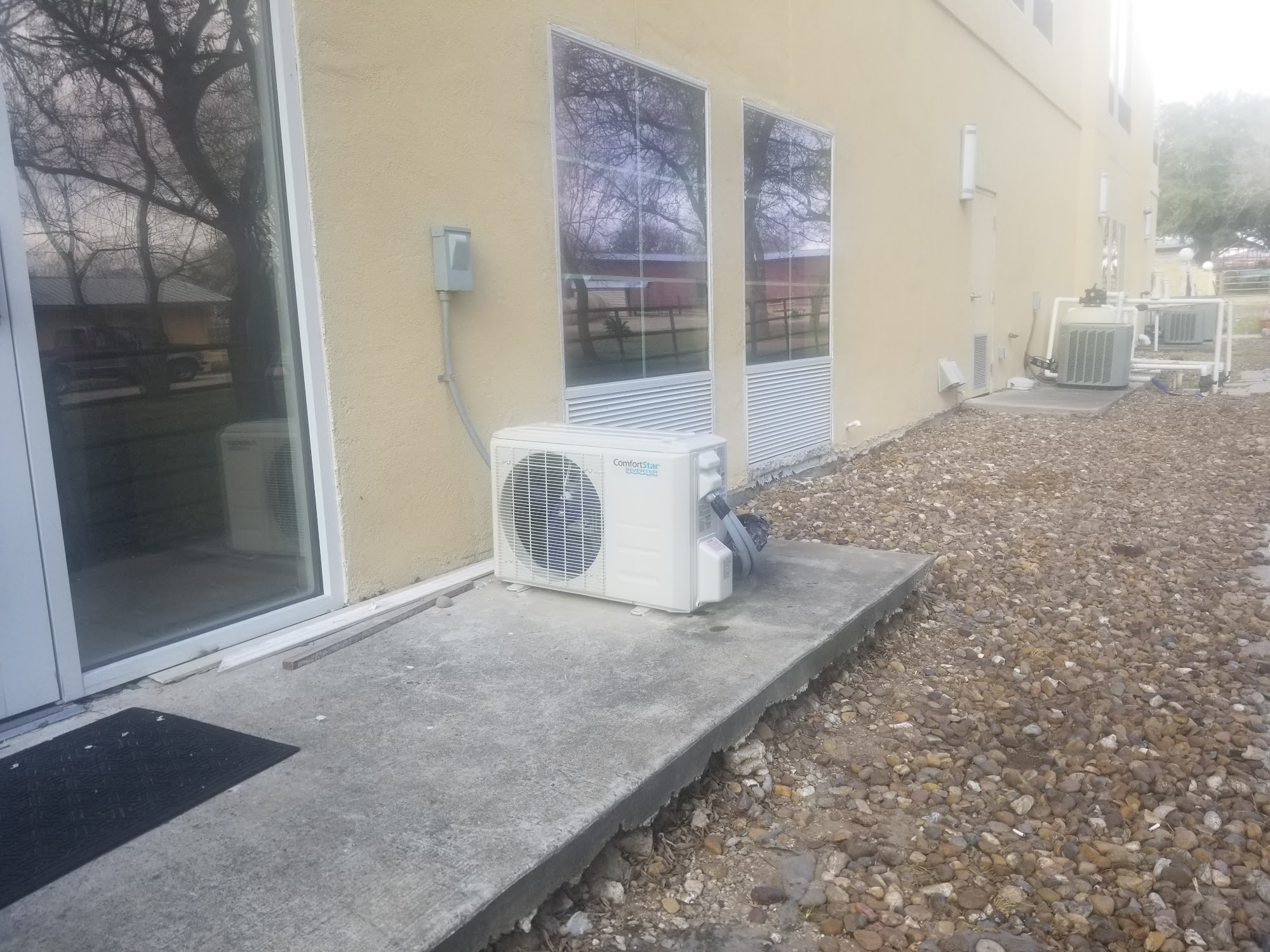 Eissler's Air Conditioning & Appliance Service LLC 1401 S Washington St, Beeville Texas 78102