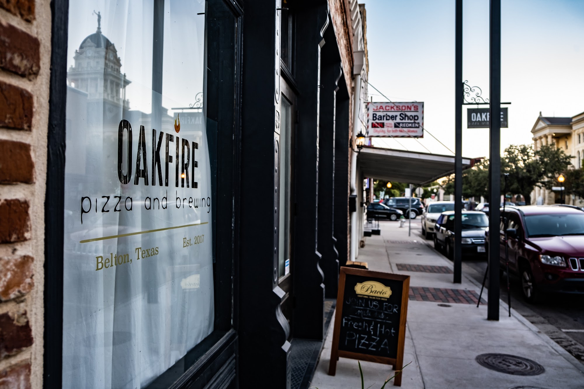 Oakfire Pizza and Brewing