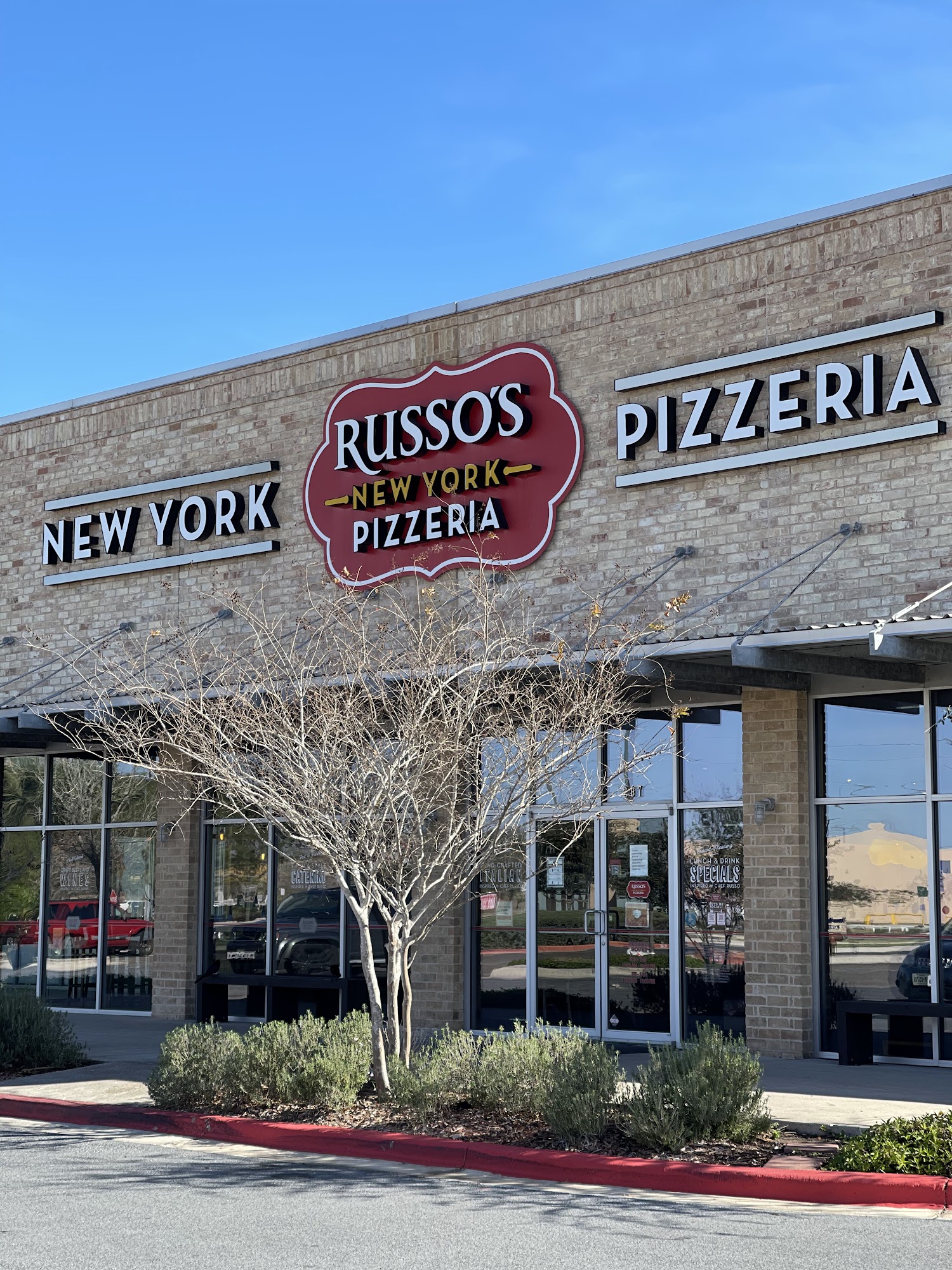Russo's NY Italian Kitchen and Pizzeria - Brownsville