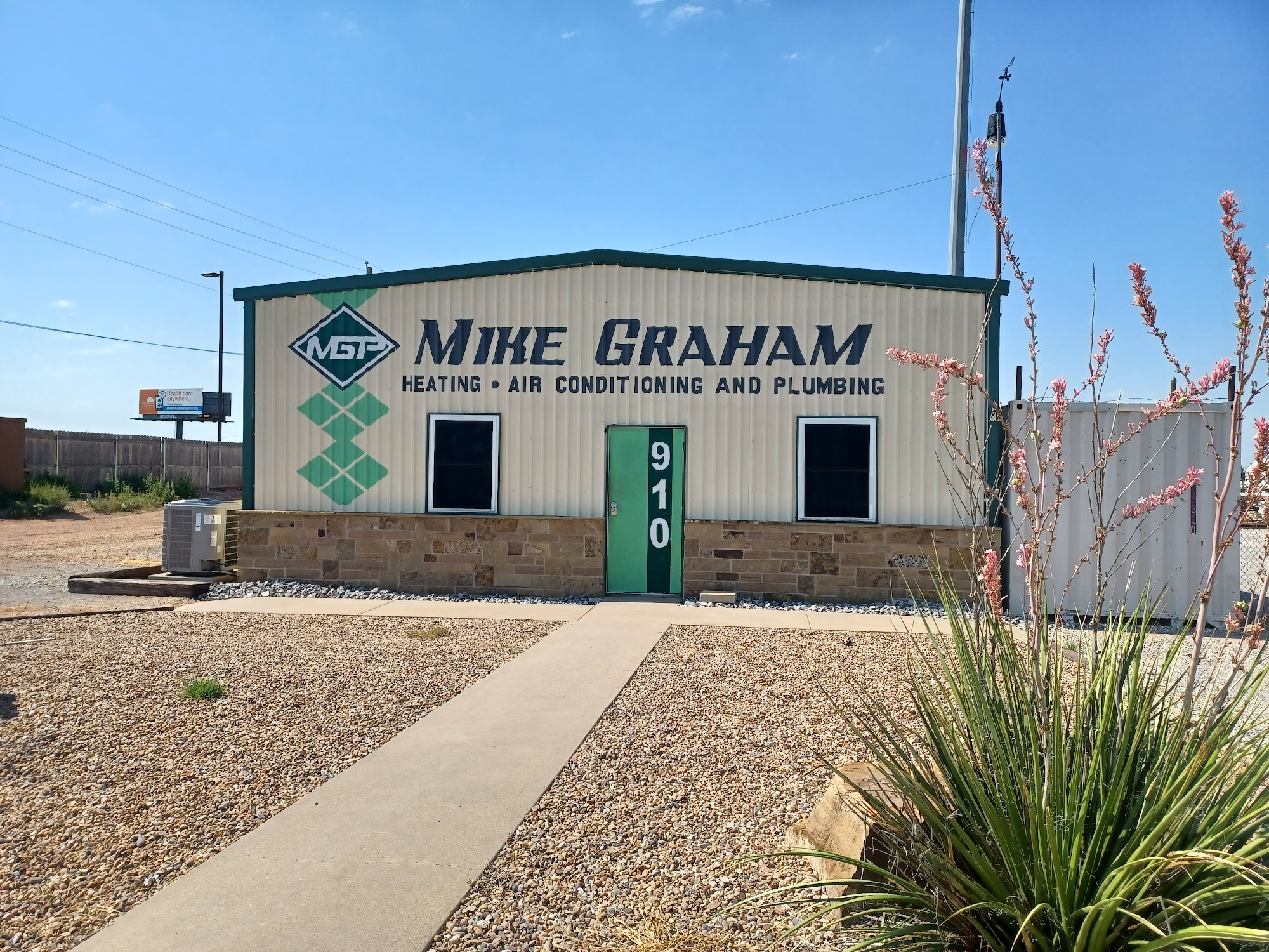 Mike Graham Heating, Air Conditioning & Plumbing 910 Dana, Burkburnett Texas 76354