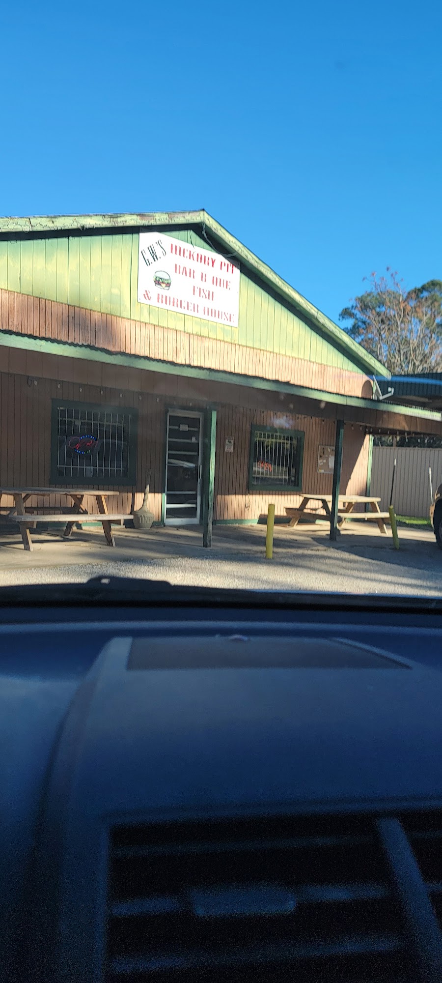 Hickory Pit BBQ & Burger House