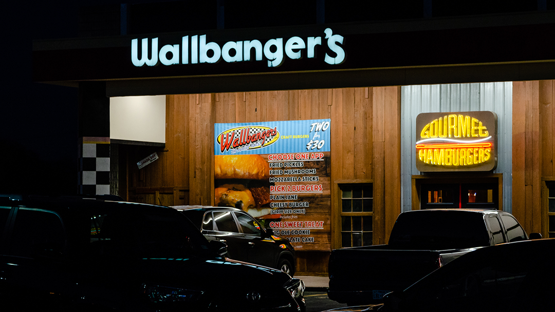 Wallbangers Burger bar