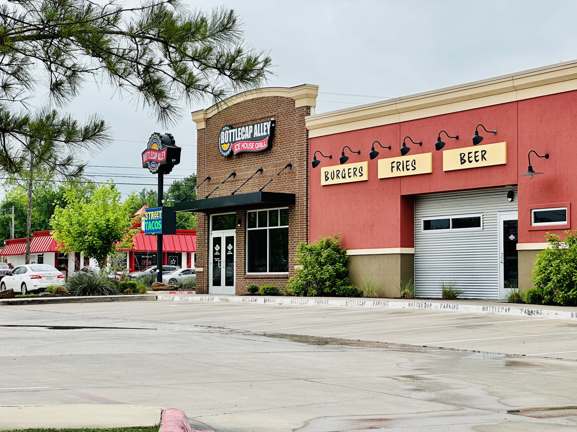 Bottlecap Alley Icehouse Grill