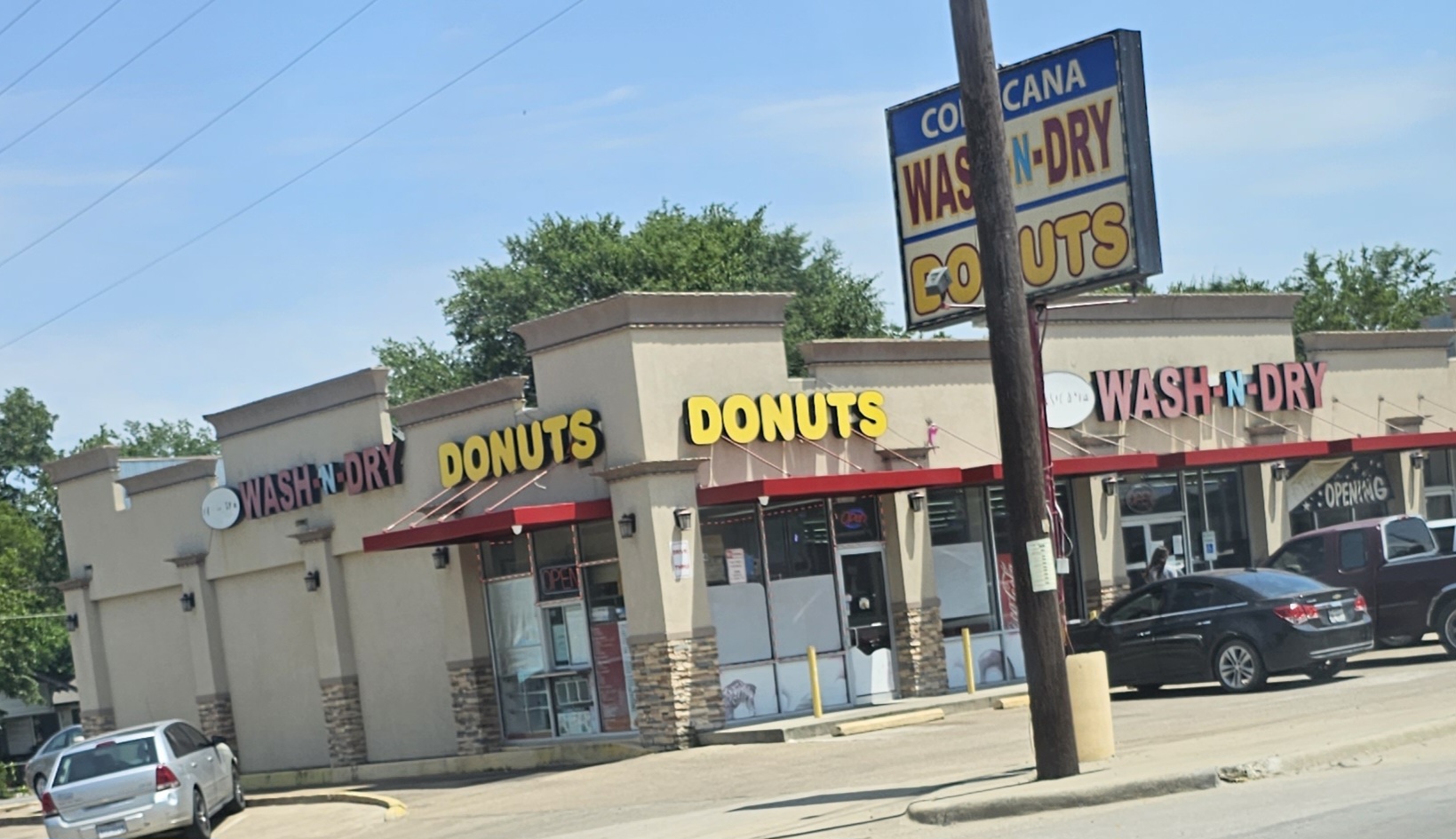 Corsicana Donut & Bakery