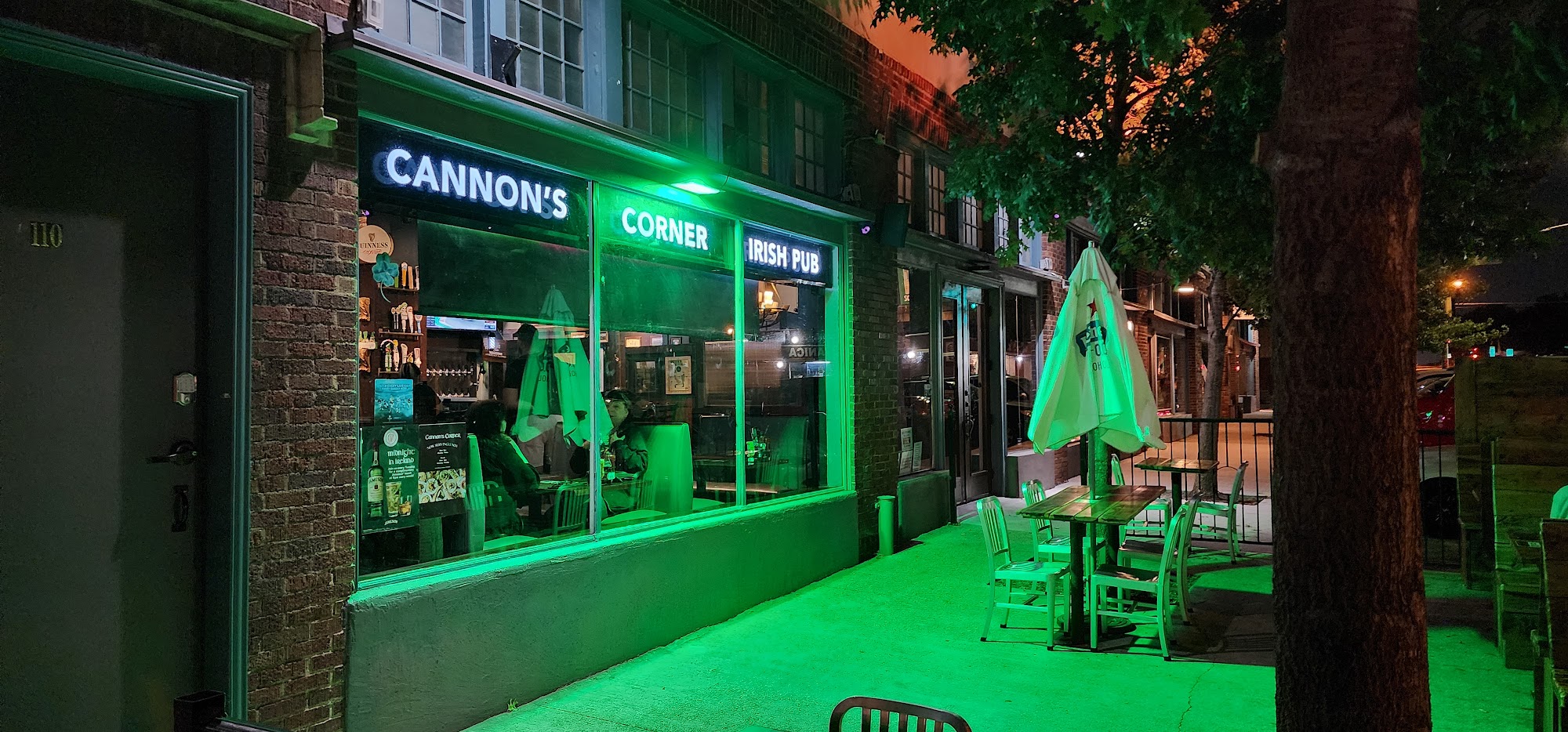 Cannon's Corner Irish Pub